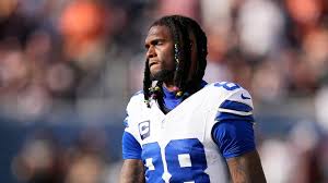 With CeeDee Lamb injuring his ankle, Cowboys' offense stalls in loss to  Bears