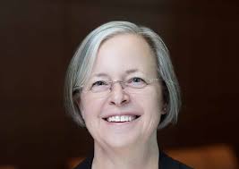 Kimberley Collins's Instagram, Twitter & Facebook