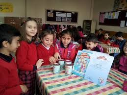 Sakarya i̇hh olarak desteklerinizle bangladeş arakan mülteci kamplarında iftar ikramlarımıza devam ediyoruz. Insani Yardim Vakfi Nin Ihh Ozgur Denizli