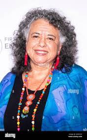 Jose Samayoa's Instagram, Twitter & Facebook