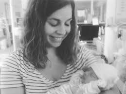 Fundraiser for Lindsay Syrett by Jacqui Robinson Hillerby : Lindsay  Syrett's baby is very sick