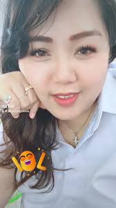 dari byk kekurangan yg kita punya pasti Ada 1 kelebihan yg ada tpi cuma kt  yg tau krn tdk bisa memeksa pandangan org terhadap kta. karena biasa nya  mau kt berbuat baik sebanyak apapun tetap saja org ...