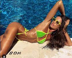 The model is currently single, her starsign is capricorn and she is now 36 years of age. Former Victoria S Secret Angel Izabel Goulart Steams Up St Barts Loop Caribbean News