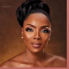 As i don't have anybody to do the trend with so i decided to do it wit...