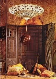Makes a person want to touch it and marvel at how it plays with the light and responds to a breeze or gravity as the wearer moves. 10 Ideias De Fortuny Textura Tecido Hair Hair Custumizacao