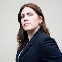 Juliana Peterson's Instagram, Twitter & Facebook