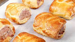 And they are such a great option if you are taking a plate of goodies when visiting friends or family. Puff Pastry Sausage Rolls So Easy Feast Glorious Feast