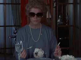 Ele morreu em casa aos 101 anos. Glenn Close Reversal Of Fortune Gif Glennclose Reversaloffortune Icecream Discover Share Gifs Glenn Close Gif Shade Gif
