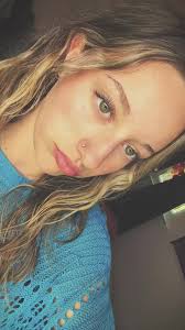 lily ❦ (@lillian.trail)