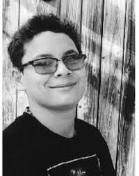 Oscar Stuckey's Instagram, Twitter & Facebook