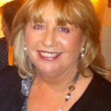 Esther Gavin (@esthergavin)