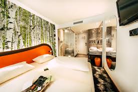 Designed by sven vath , frankfurt's cocoon club brings a bit of the ibiza resident's techno glitz the club represents just one side of the business, which also includes cocoon recordings and a booking. Hotel Cocoon Stachus Munchen Bei Hrs Gunstig Buchen