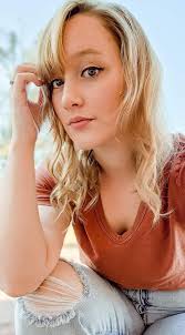 Blonde hair color specialist in Red Deer?