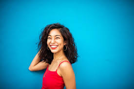 Anyone who has curly hair will tell you that taking care of it is like taking care of a child. 12 Best Deep Conditioners For Curly Hair According To Hairstylists