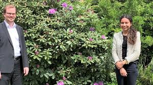 Play cindy maria höng ॐ on soundcloud and discover followers on soundcloud | stream tracks, albums, playlists on desktop and mobile. Als Trainee Die Erste Stufe Zur Leitung Einer Klinik Erklimmen