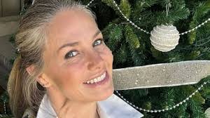 Alejandra Bustillos's Instagram, Twitter & Facebook