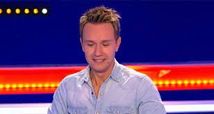Le jeune animateur de 31 ans. Slam Cyril Feraud S Ecroule France 3 Sanctionnee Toutelatele