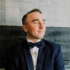 It's 8am and it's already an exciting Monday for me so far: 1. I was  fortunate enough to get the Johnson & Johnson COVID-19 vaccine this morning  at 4:45AM at the Javits