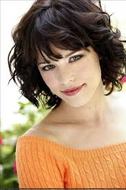 How about upgrading classic short hairstyles with some wavy vibes? Wash And Go Short Hairstyles For Women With Wavy Hair Google Search Short Hair Styles Short Wavy Hair Hair Styles