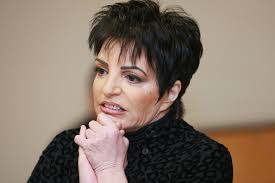 As of 2021, liza minnelli net worth is $60 million. Truly About Liza Minnelli Net Worth How Rich Is The Legendary Singer