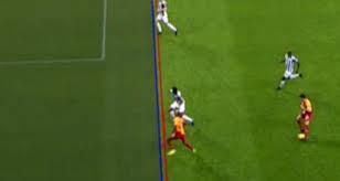 Hakem net ofsayt olmadığını gördü. Mhk Den Galatasaray Maci Icin Ofsayt Aciklamasi Dailymotion Video