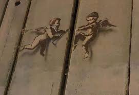 Il les illustre de façon récurrente et ce, dans tous les scénarios possibles. Banksy S Palestine Where To Find Banksy Street Art In The West Bank