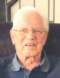 Earl Dick's Instagram, Twitter & Facebook