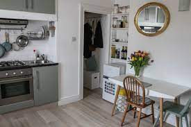 Smart Organization In A Super Small 300 Square Foot London Flat London Flat Apartment Therapy House Tours London Apartment Small