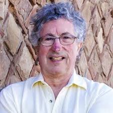 Mount Everest survivor to speak in Hutch