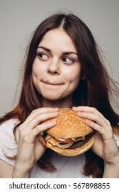 42+ Thousand Young People Eating Burger Royalty-Free Images, Stock Photos &  Pictures