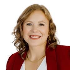 Tracie Pearson's Instagram, Twitter & Facebook