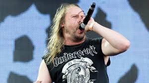 Petrov wurde nur 49 jahre alt. Qc25hwv2vkikbm