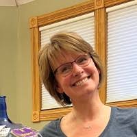 Nancy Damato's Instagram, Twitter & Facebook