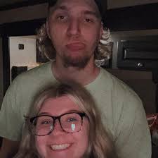 Sam Bigham's Instagram, Twitter & Facebook