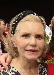 Fáti Fuchs Obituary