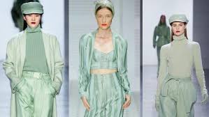 Baju warna hijau army yang ingin nampak cocok dengan jilbab bisa dipadupadankan. Jadi Tren Warna 2021 Versi Pantone Ini Referensi Fashion Look Dengan Warna Hijau Mint Yang Segar