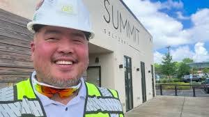 Ian Rosen's Instagram, Twitter & Facebook