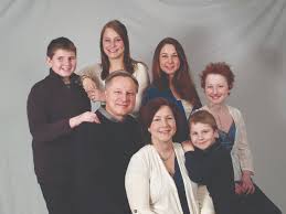 This Star Won't Go out: The Life and Words of Esther Grace Earl: Esther  Earl, Lori Earl, Wayne Earl: 9780141354033: Amazon.com: Books