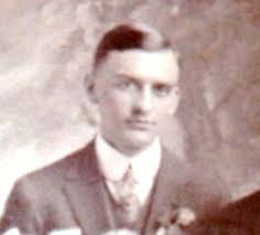 In the 1930's, David opened a restaurant in Oakley. Six years later, he  added a second restaurant in Norwood. Trying to operate both, he went  bankrupt. He had outlived his restaurants. A