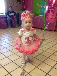 Hello Kitty Birthday Dress For 3 Year Old Hello Kitty Birthday Dress Custom Made On Esty Hello Kitty Birthday Birthday Dresses Hello Kitty