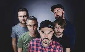 După ce am terminat «basul și cu toba mare», am început să. Dupa Incheierea Turneului Aniversar Fenomental Xx Vita De Vie Revine Cu Un Concert La Hard Rock Cafe