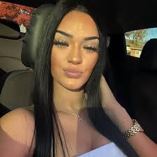 Carolyn Renee Case (@carolyynrenee) • Threads, Say more