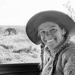 Traci Magee's Instagram, Twitter & Facebook