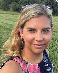 Holly Sumner's Instagram, Twitter & Facebook