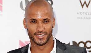 Lucille ball aka media implores shadow moon to abandon the old gods. American Gods Ricky Whittle Cast As Shadow Moon The Tv Addict