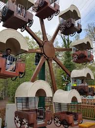 Enjoying Six Flags Great Adventure With Little Kids A Family Friendly Review Six Flags Great Adventure Kids Attractions Greatest Adventure