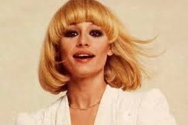Raffaella carrà es y siempre será una estrella que brilla por sí misma. H Exwrpgqlt1am