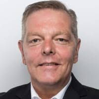 100+ "Tom Linke" profiles