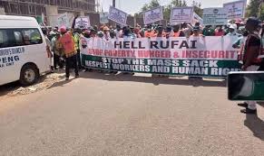 Jun 01, 2021 · a member of the academic staff union of universities (asuu), benue state university, bsu chapter, dr ogi john otor, has expressed regret at being a nigerian. Asuu Joins Labour Warning Strike In Kaduna State Voice Of Nigeria