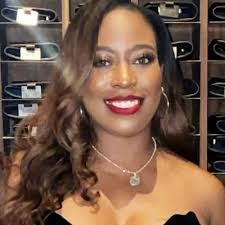 Jodi Swilley's Instagram, Twitter & Facebook